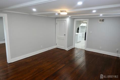 11 Main Street Englishtown NJ 07726