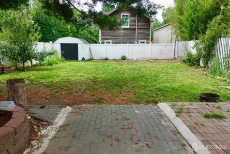 11 Main Street Englishtown NJ 07726