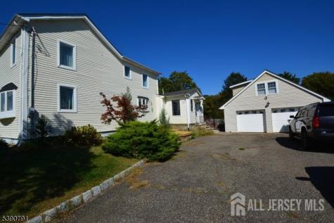 5 Wyckoffs Mills Applegarth Road Monroe NJ 08831
