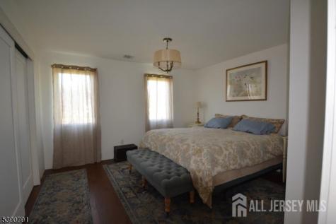 5 Wyckoffs Mills Applegarth Road Monroe NJ 08831