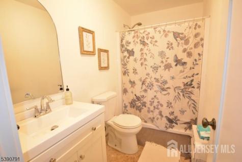 5 Wyckoffs Mills Applegarth Road Monroe NJ 08831