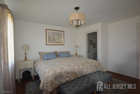 5 Wyckoffs Mills Applegarth Road Monroe NJ 08831