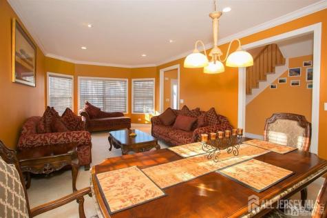 43 Melbloum Lane Edison NJ 08837