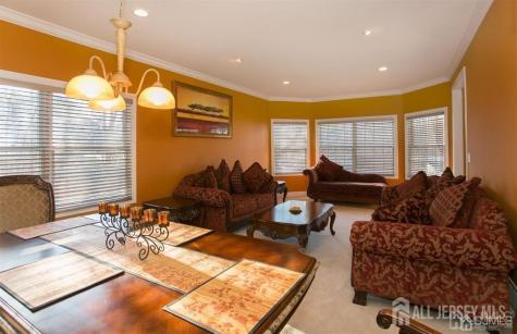 43 Melbloum Lane Edison NJ 08837