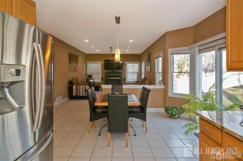 43 Melbloum Lane Edison NJ 08837