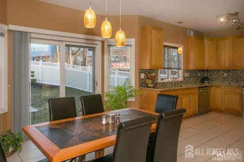 43 Melbloum Lane Edison NJ 08837