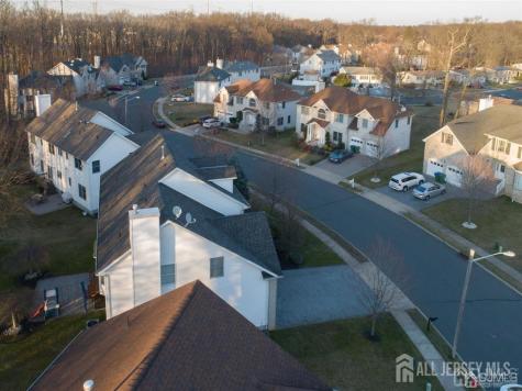 43 Melbloum Lane Edison NJ 08837