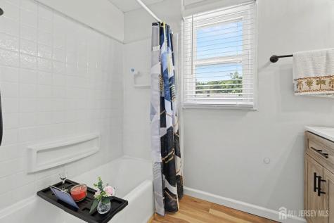 37 Glen Court North Plainfield NJ 07063