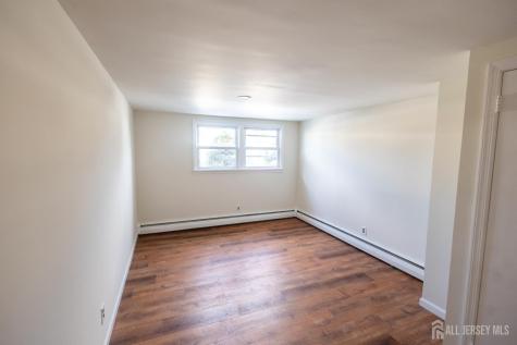 9 Bernath Street Carteret NJ 07008