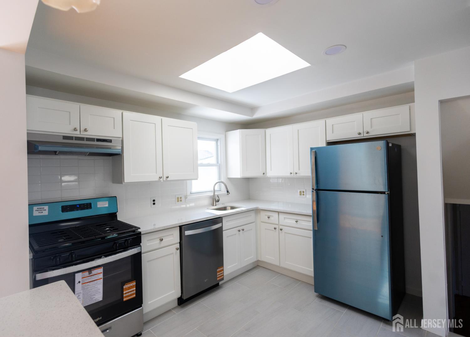 9 Bernath Street Carteret NJ 07008