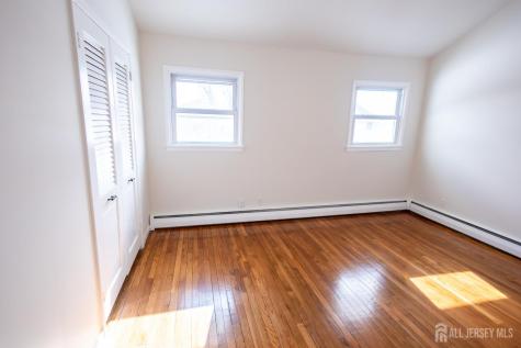 9 Bernath Street Carteret NJ 07008