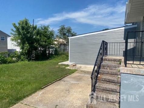 9 Bernath Street Carteret NJ 07008