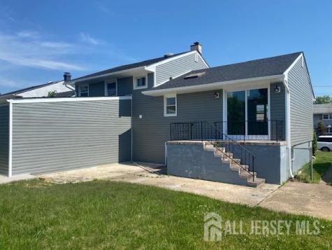 9 Bernath Street Carteret NJ 07008