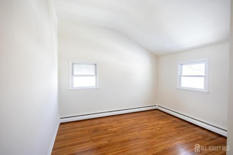9 Bernath Street Carteret NJ 07008