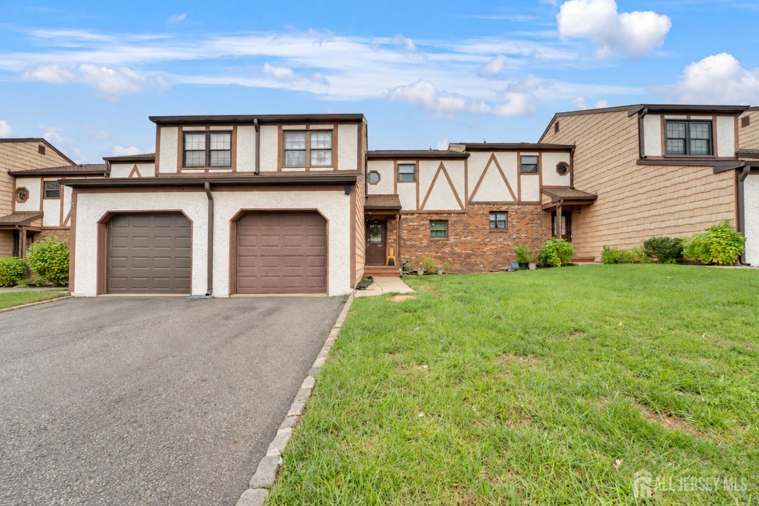 23 Wellington Court Sayreville NJ 08872