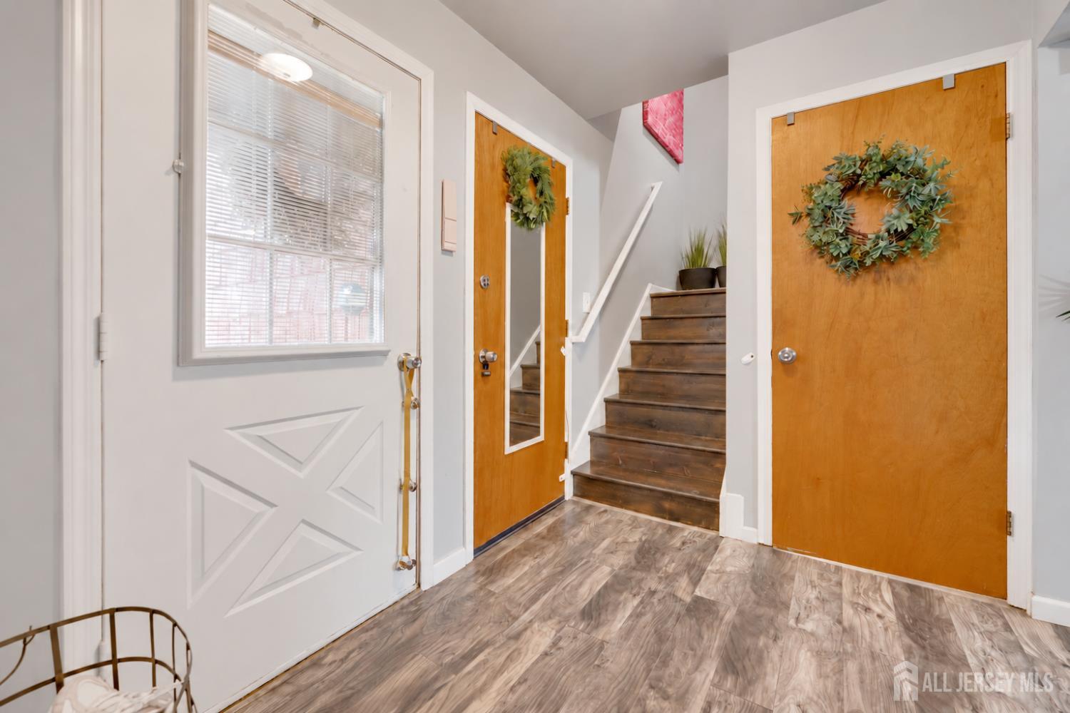 23 Wellington Court Sayreville NJ 08872
