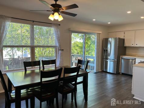 26 Delikat Lane Sayreville NJ 08872