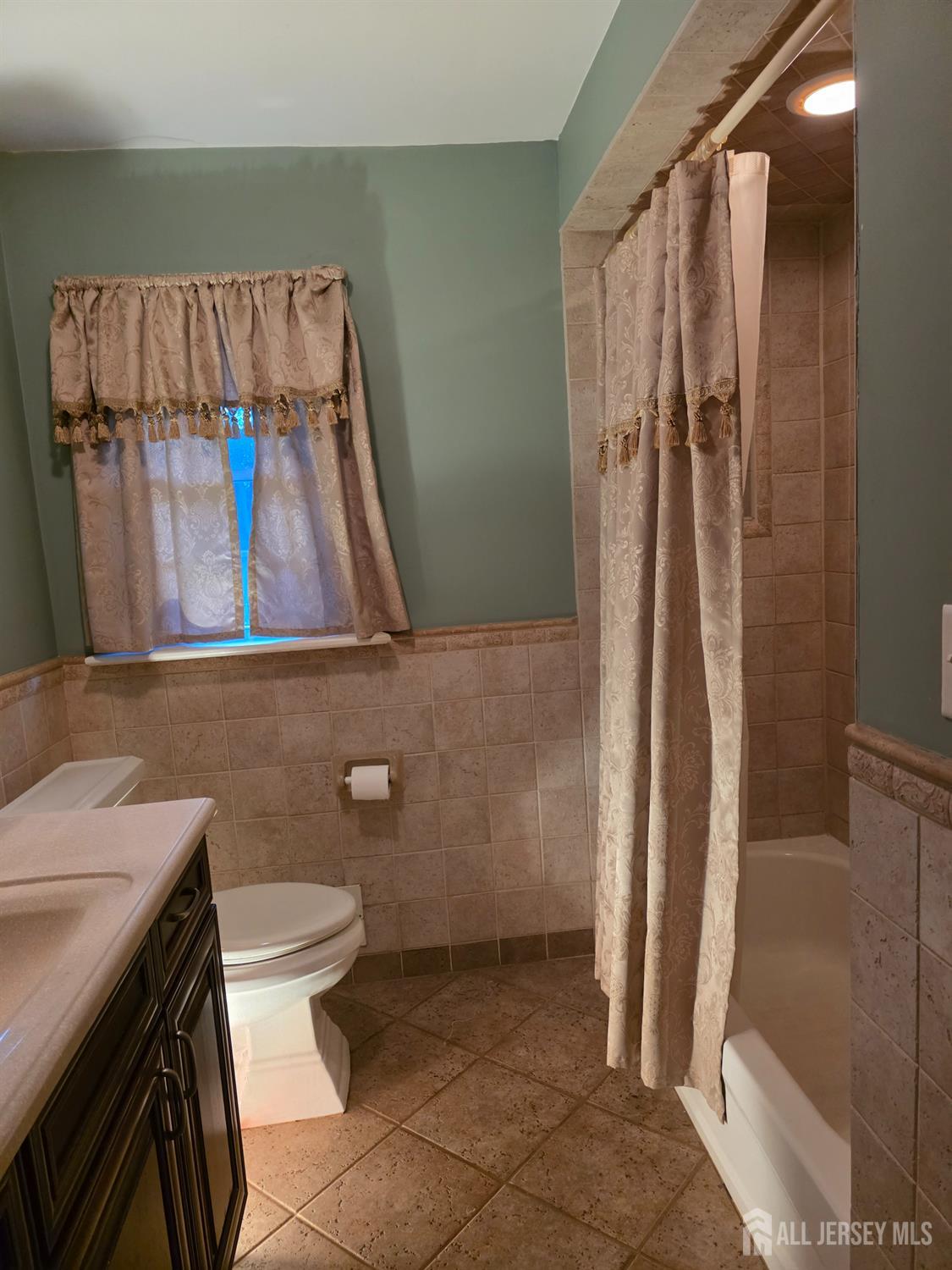 29 Orris Avenue Piscataway NJ 08854