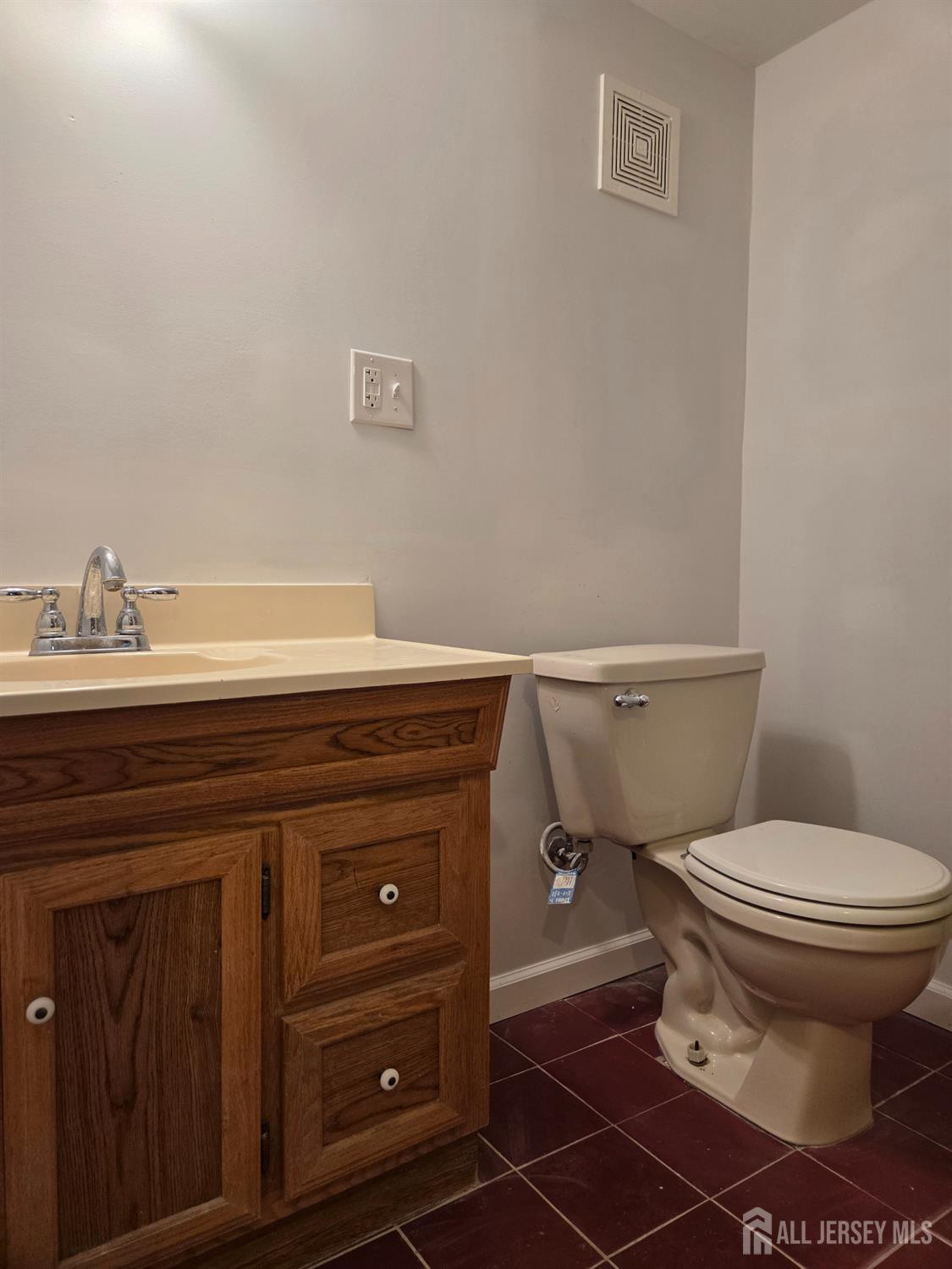 29 Orris Avenue Piscataway NJ 08854