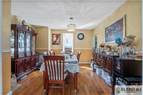 566 Chapman Street Hillside NJ 07205