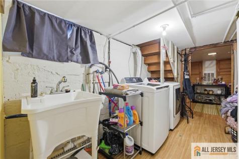 566 Chapman Street Hillside NJ 07205