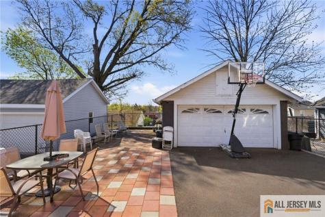 566 Chapman Street Hillside NJ 07205