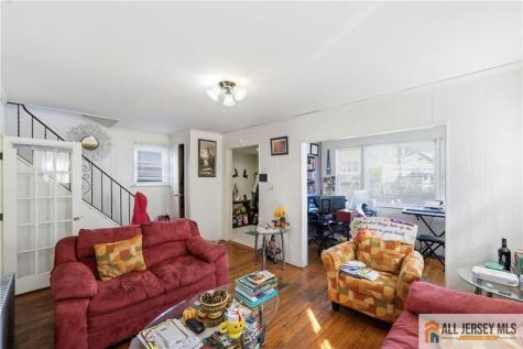 566 Chapman Street Hillside NJ 07205