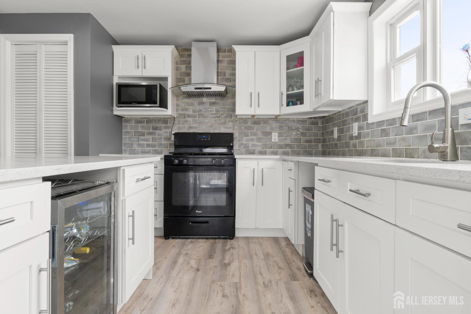 429 1st Street Middlesex NJ 08846