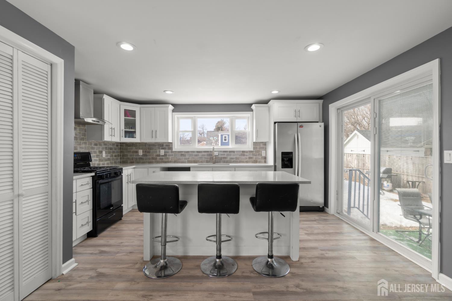 429 1st Street Middlesex NJ 08846