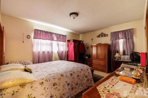 829 Harrell Avenue Woodbridge Proper NJ 07095