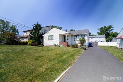829 Harrell Avenue Woodbridge Proper NJ 07095