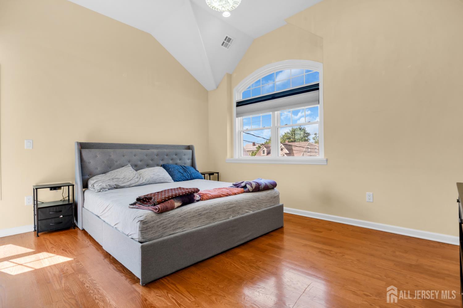 3 N Smith Street N Avenel NJ 07001
