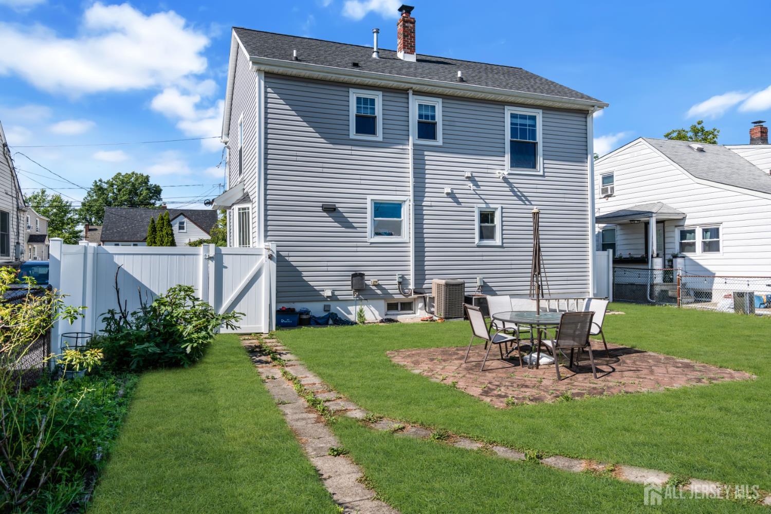 3 N Smith Street N Avenel NJ 07001