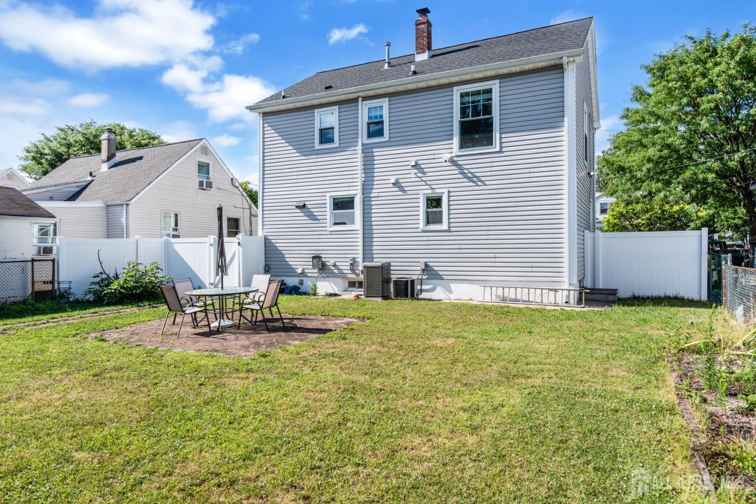 3 N Smith Street N Avenel NJ 07001