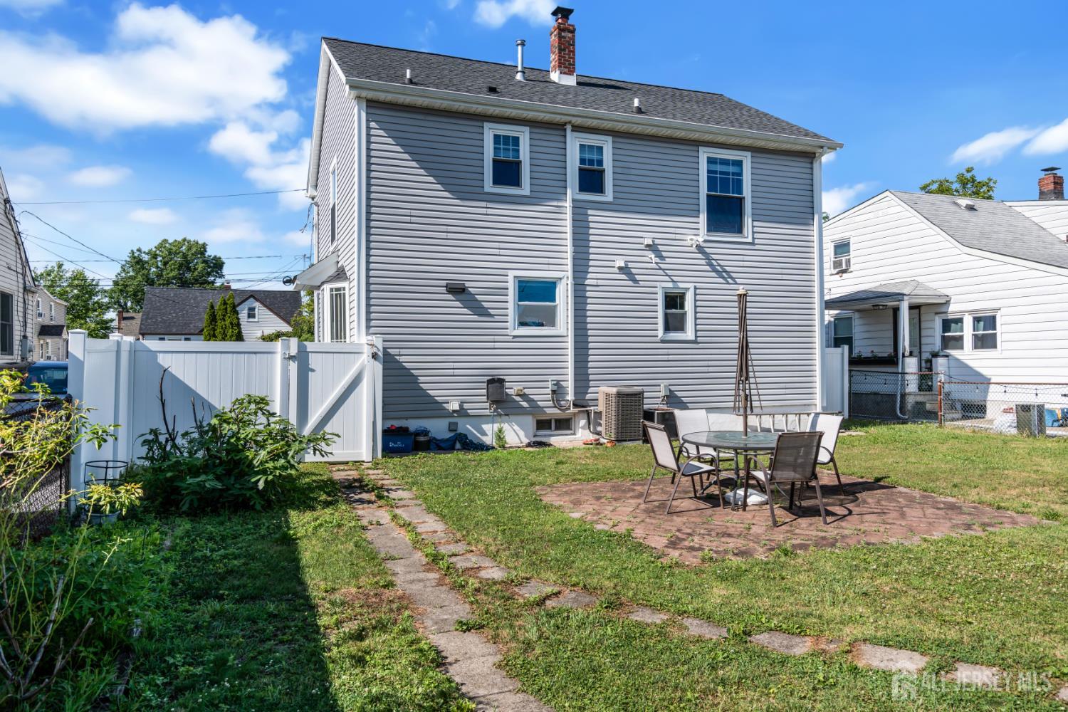 3 N Smith Street N Avenel NJ 07001