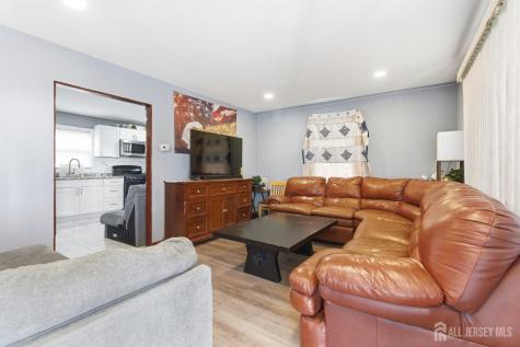 47 Spruce Street Port Reading NJ 07064