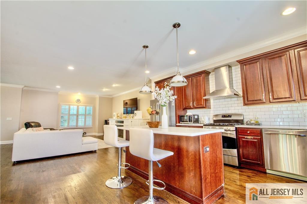199 Amboy Avenue Metuchen NJ 08840