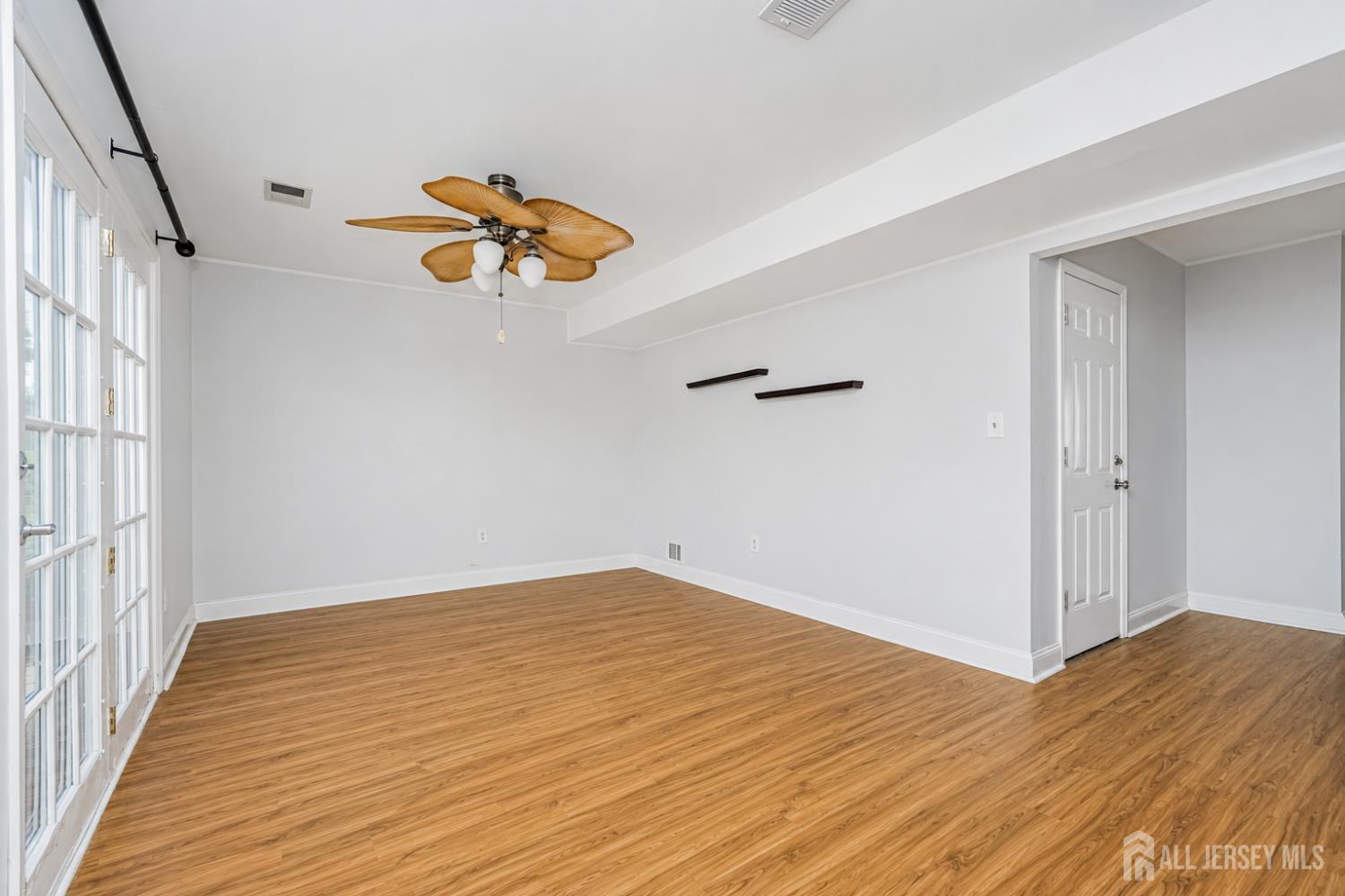 41 Fanwood Drive Sayreville NJ 08872