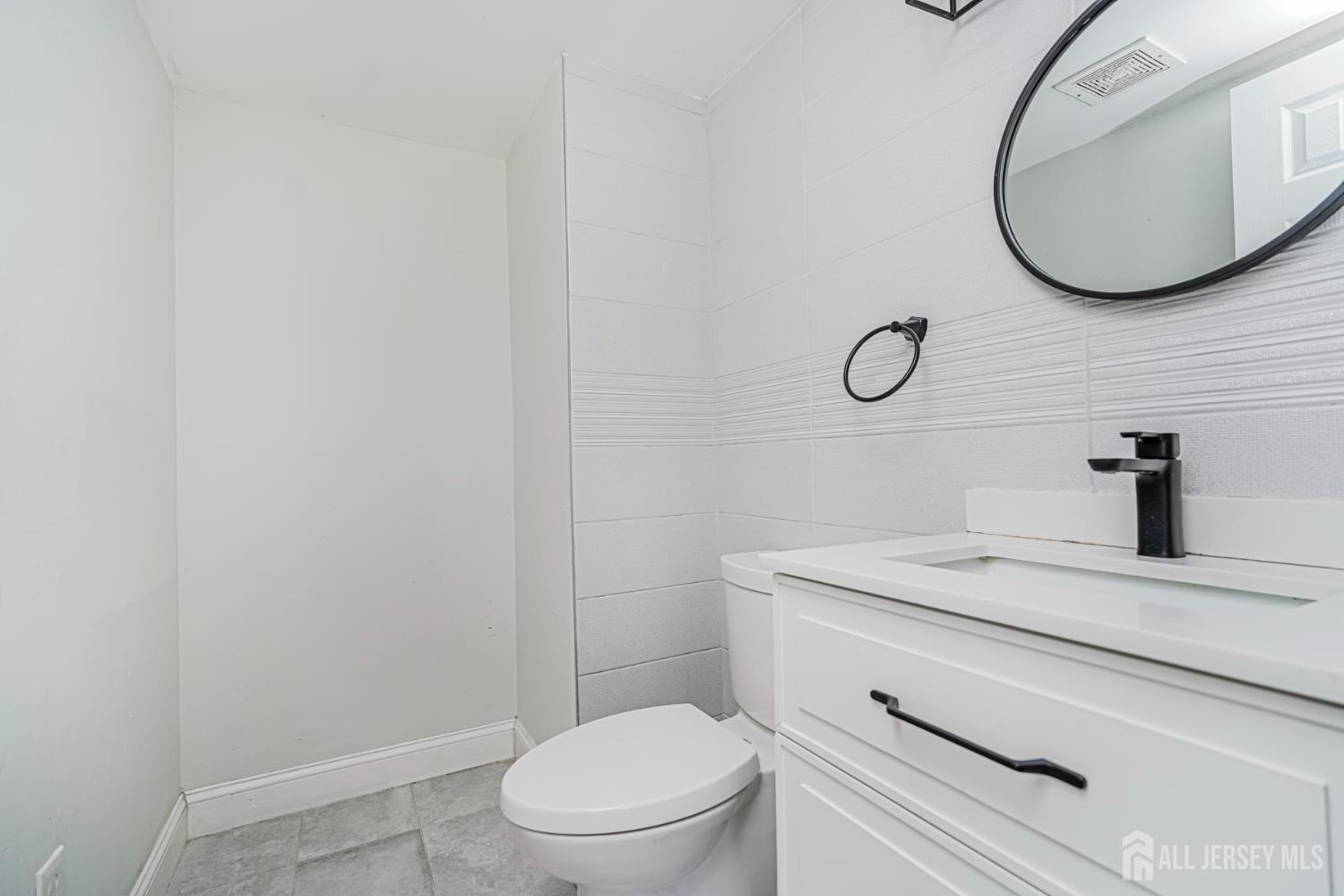 41 Fanwood Drive Sayreville NJ 08872