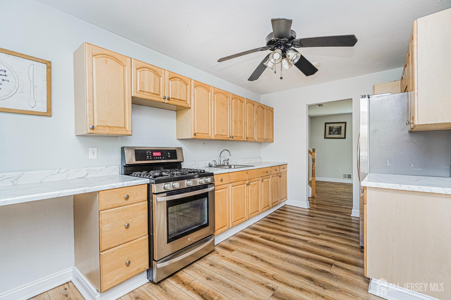 41 Fanwood Drive Sayreville NJ 08872
