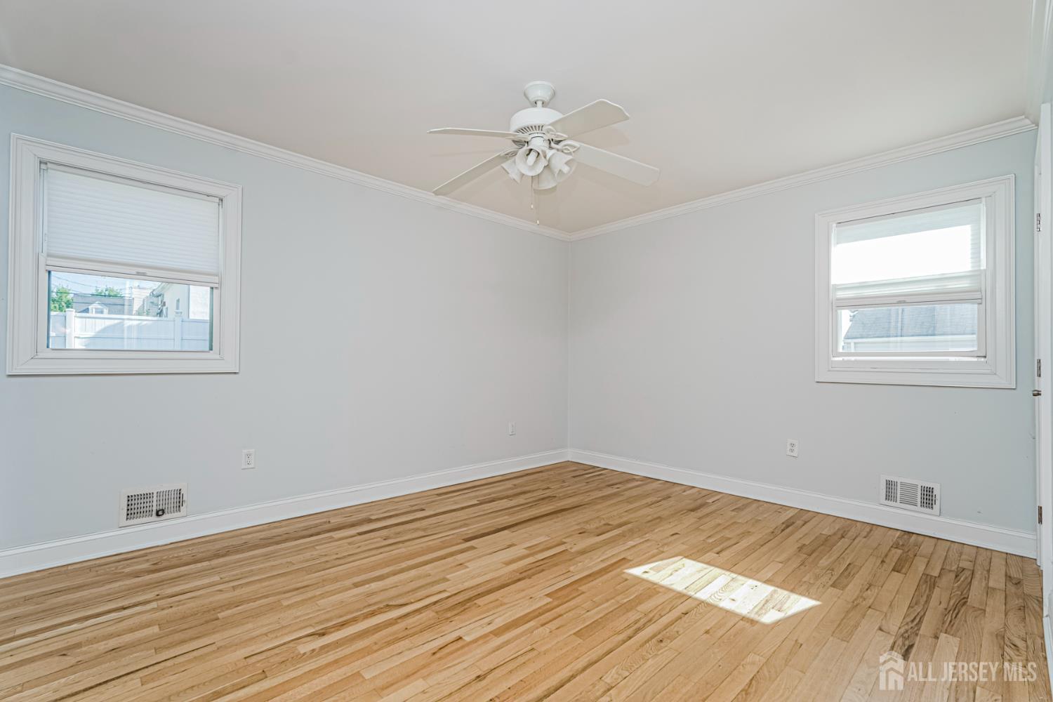 41 Fanwood Drive Sayreville NJ 08872