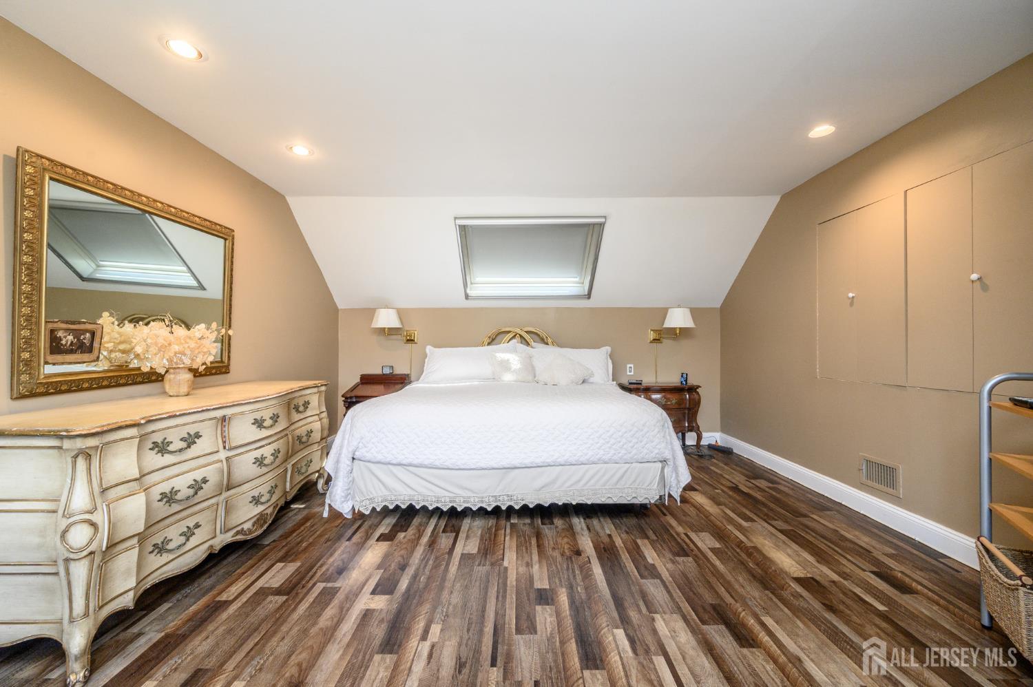 15 Carlow Way Hazlet NJ 07730
