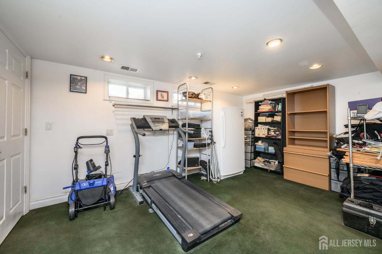 15 Carlow Way Hazlet NJ 07730