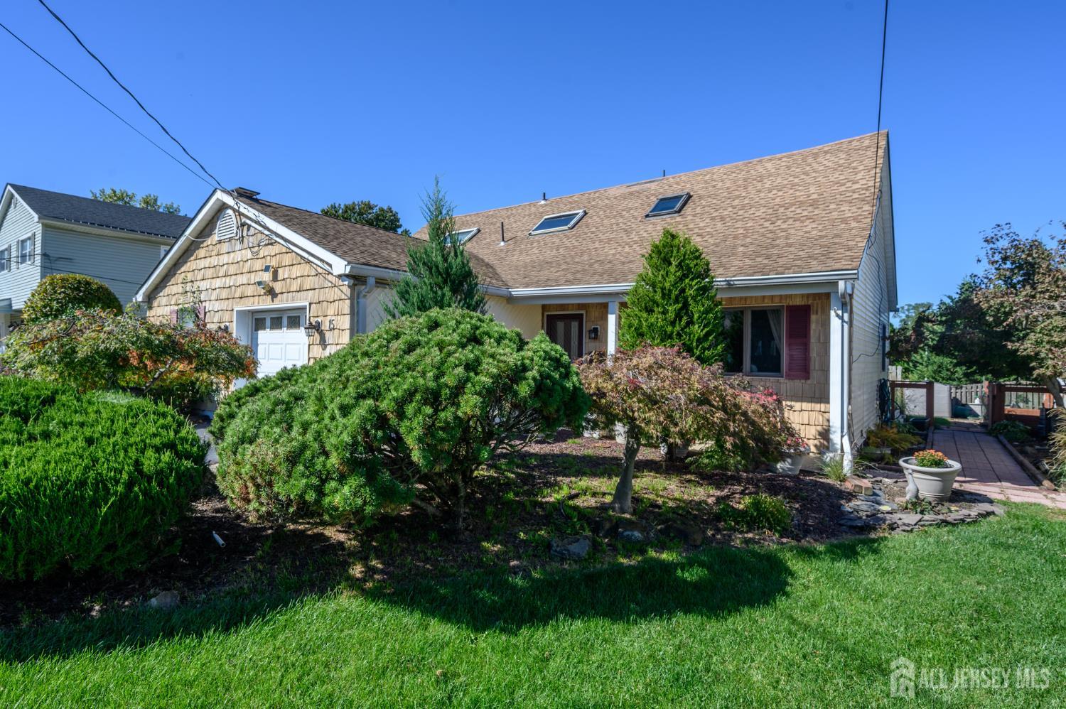 15 Carlow Way Hazlet NJ 07730