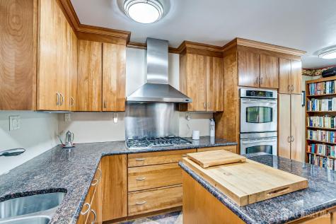27 Landry Road Franklin Twsp NJ 08873
