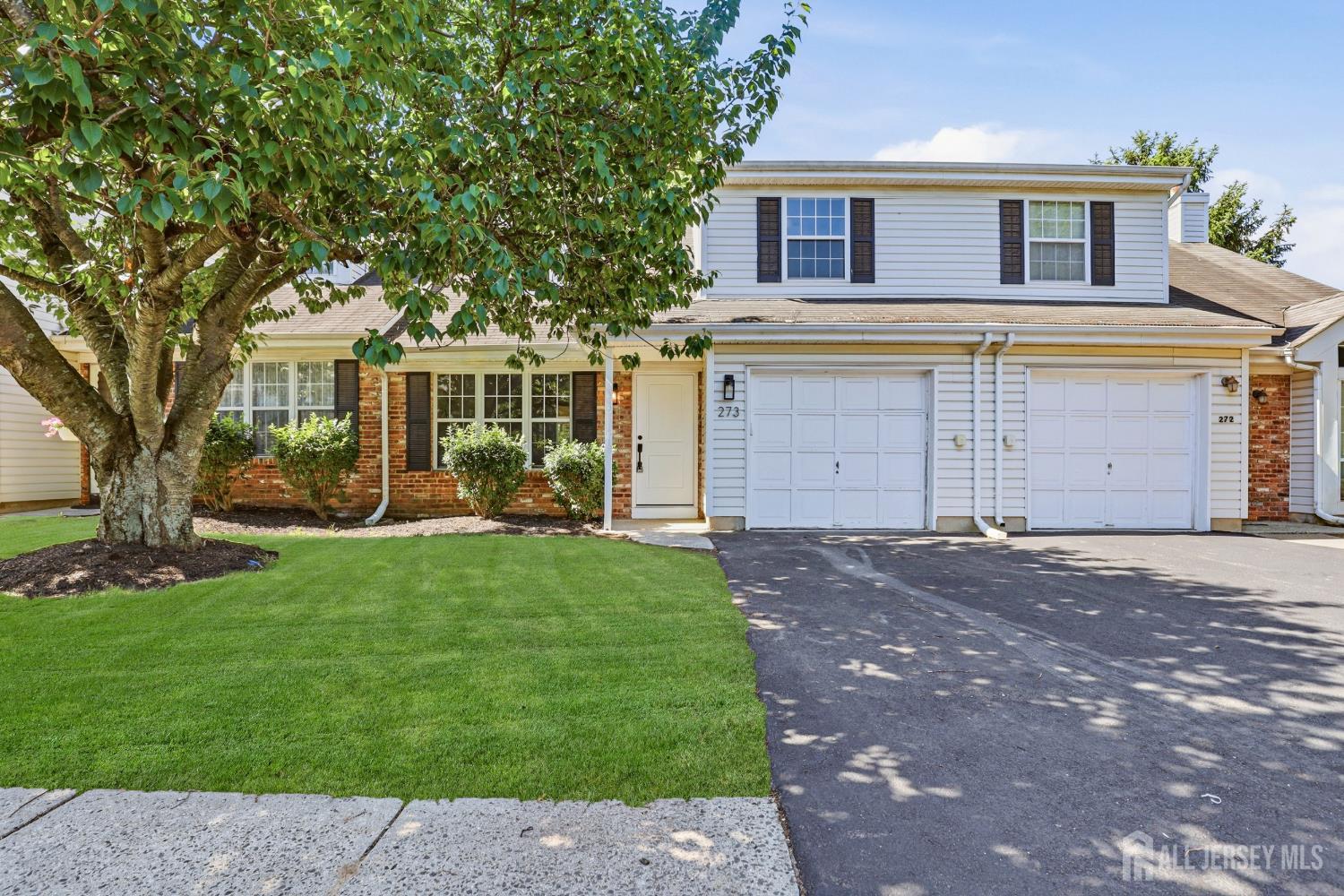 273 Edgeware Court Franklin Twsp NJ 08873