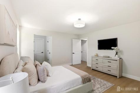 273 Edgeware Court Franklin Twsp NJ 08873