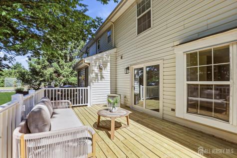 273 Edgeware Court Franklin Twsp NJ 08873