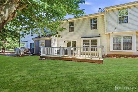 273 Edgeware Court Franklin Twsp NJ 08873
