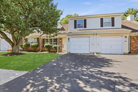 273 Edgeware Court Franklin Twsp NJ 08873
